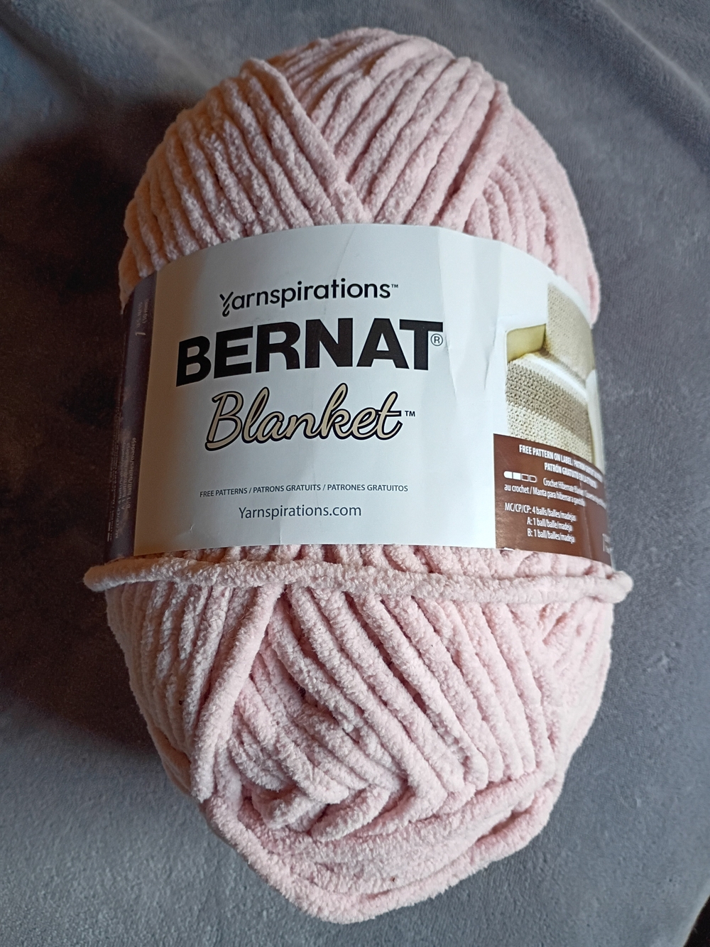 Yarnspiration Bernat Blanket Yarn 220 Yards Pink Dust New